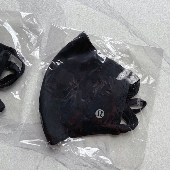 LULULEMON DOUBLE STRAP FACE MASK 3 PACK - Picture 5 of 12